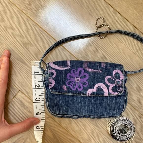 FREE | y2k Blue Denim Floral Mini Purse - Picture 5 of 5